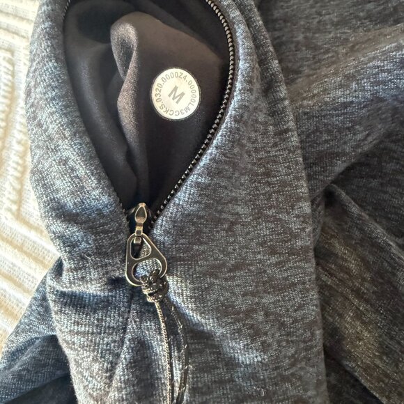 Lululemon Athletica Surge Warm Half Zip Pullover Men's Size M - Picture 3 of 4